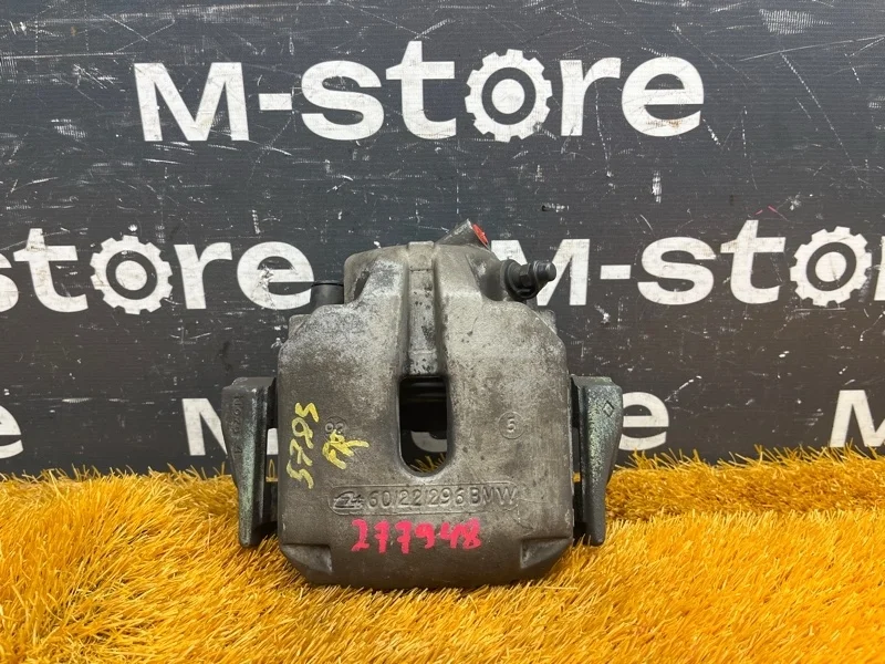 Суппорт Bmw 5-Series 1999 34111163386 E39 M52B28 (286S2), передний правый