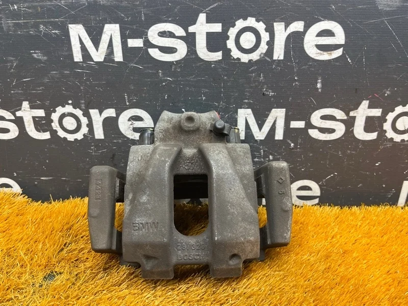 Суппорт Bmw X3 2014 34106790922 F25 N47D20C, передний правый