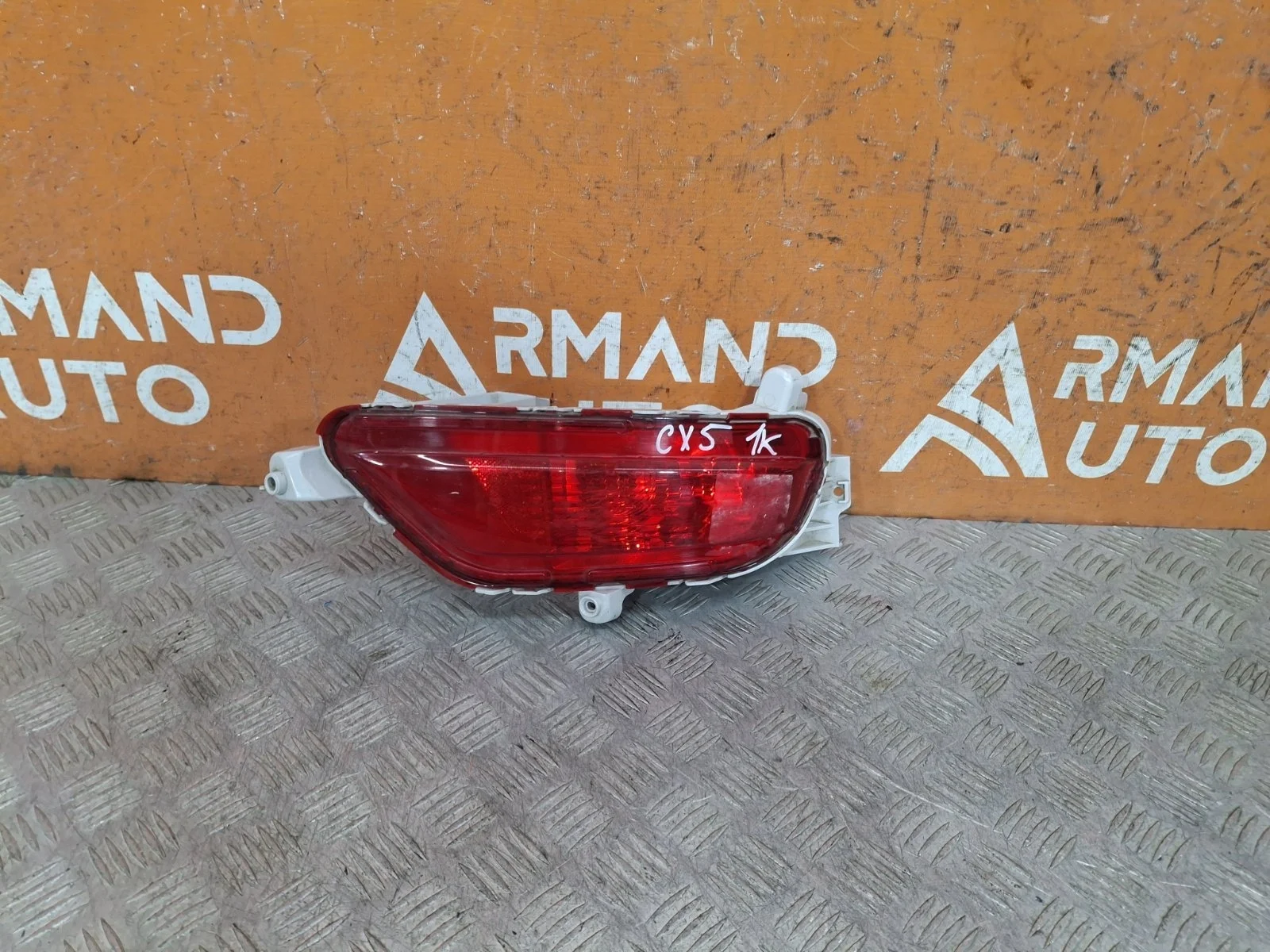 Фонарь противотуманный Mazda CX-5 2017-нв