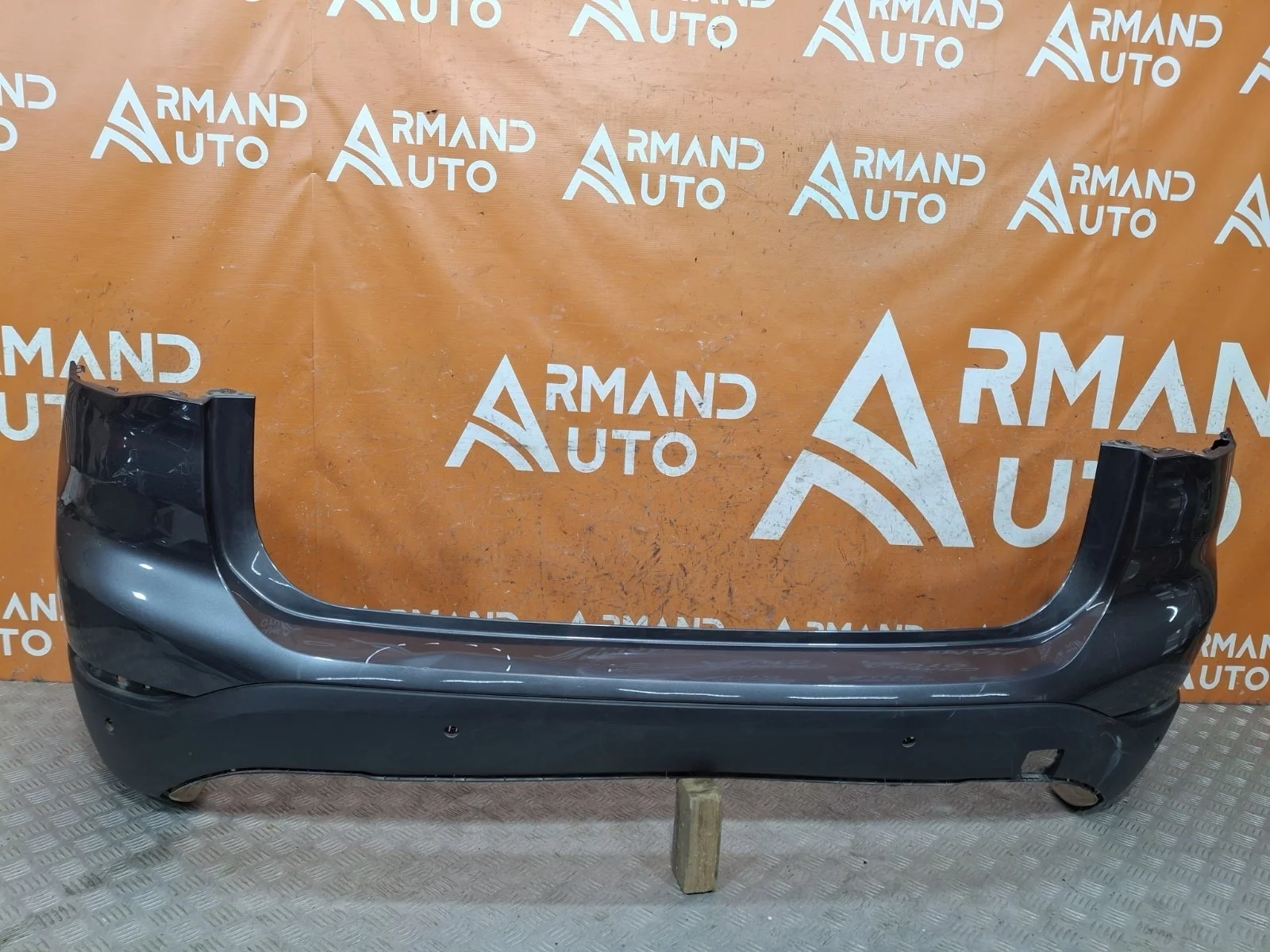 Бампер BMW X1 2015-2022 F48