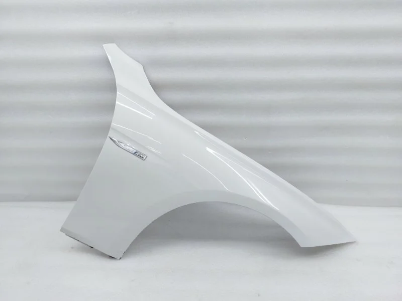 Крыло BMW 3-Series 2014 F30