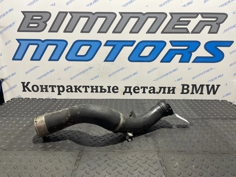 Патрубок наддувочного воздуха BMW 316 13717597587 F30 N13B16