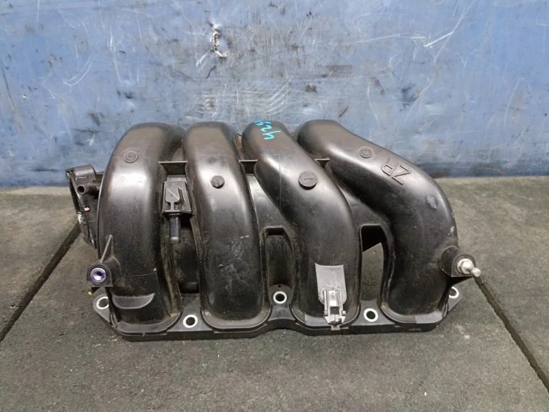 Коллектор впускной Toyota Harrier 2015 1712037031 ZSU60W 2.0 3ZR-FAE