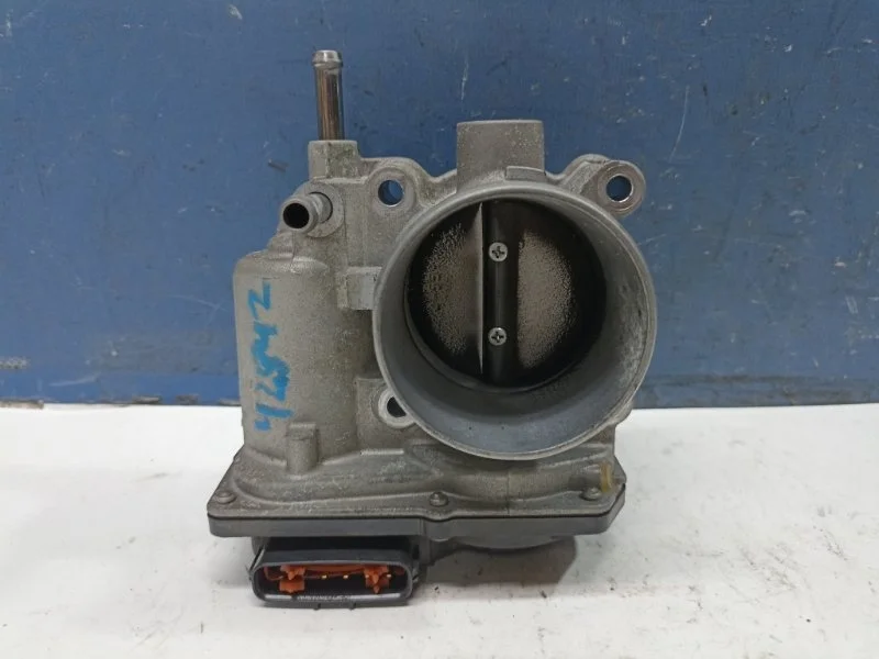 Заслонка дроссельная Toyota Harrier 2015 2203037050 ZSU60W 2.0 3ZR-FAE