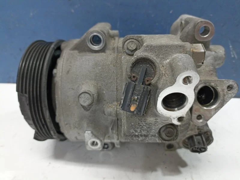 Компрессор кондиционера Toyota Camry 2017 883100R014 ACV51 2.0 6AR-FSE