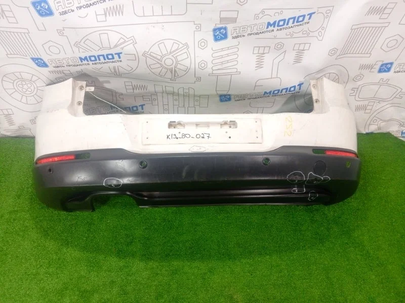 Бампер задний Volkswagen Tiguan 5N0807421 5N1