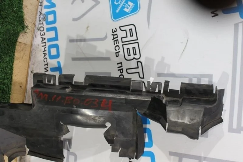 Воздуховод Audi A4 Iv 8K0121284G 8K2