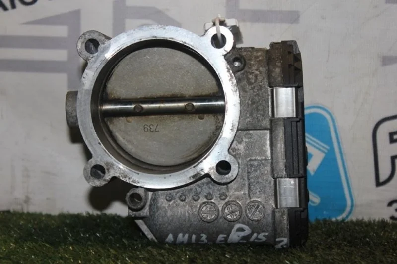 Заслонка дроссельная Audi A4 Ii 078133062C 4F2 AUK