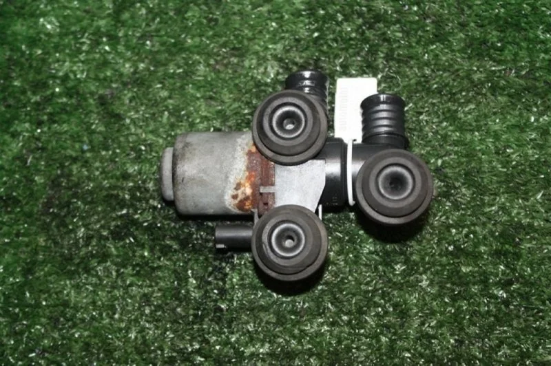 Клапан отопителя Bmw 3-Series 64118369805 E46