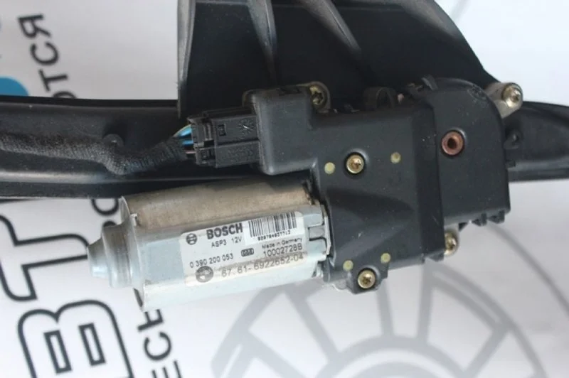 Моторчик люка Bmw 3-Series 67616922652 E61