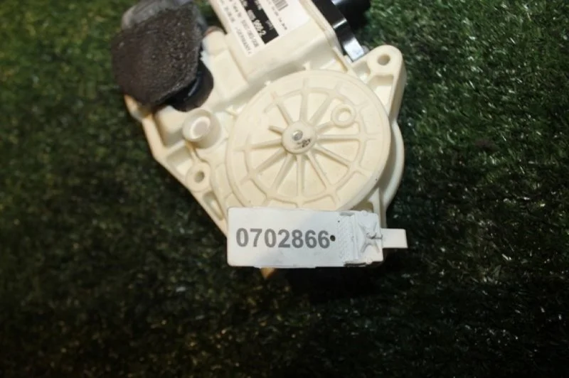 Моторчик стеклоподъемника Bmw X3 I 51353448252 E83