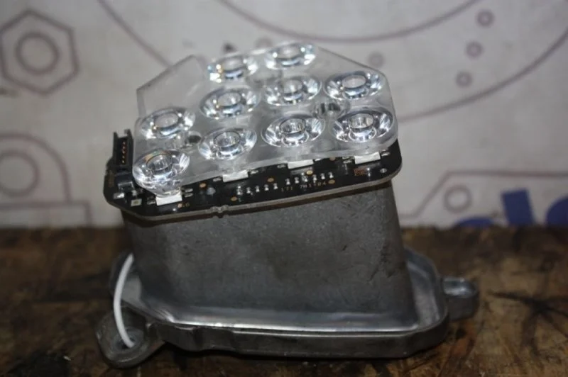 Указатель поворота Bmw 5-Series 63117271902 F10