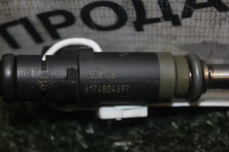 Форсунка топливная Bmw 1-Series 13537506158 E87 N40