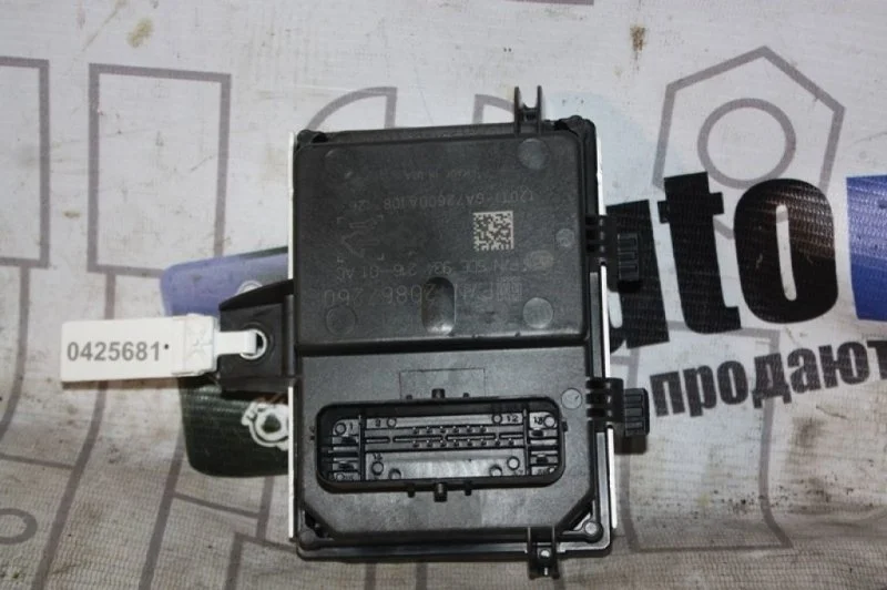 Блок управления топливным насосом Cadillac SRX II 20867260 FEE