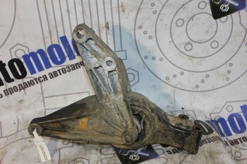 Подушка КПП Chevrolet Cruze 13248630 J300