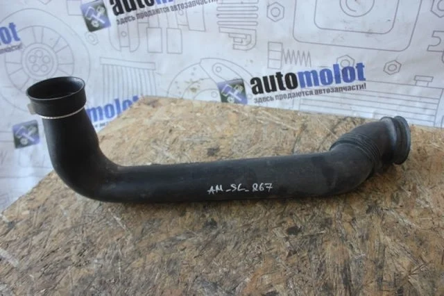 Патрубок воздушного фильтра Land Rover Discovery Iii PHD000603 276DT