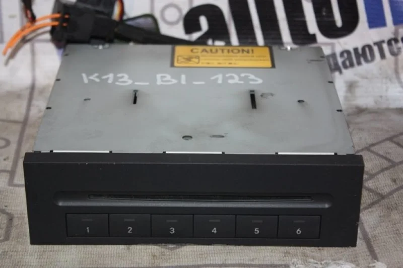 CD-Чейнджер Mercedes-Benz E-Class A2118706189 S211