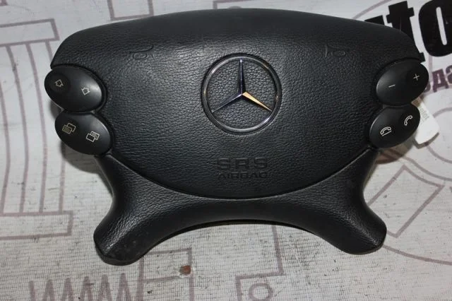 Подушка безопасности в рулевое колесо Mercedes-Benz Cls-Class A2198601502 C219