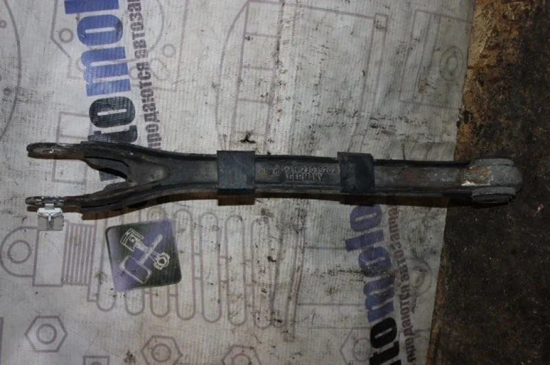 Рычаг задний левый нижний Mercedes-Benz E-Class A2303502006 S211