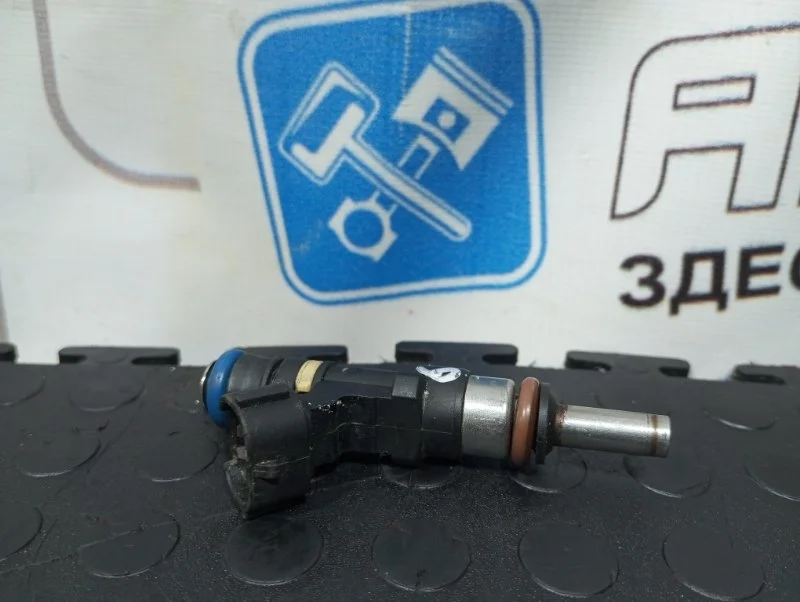 Форсунка топливная Mitsubishi Lancer 1465A029 CY4A 4B11