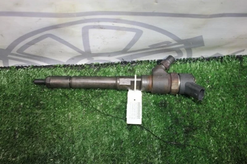 Форсунка дизельная коммон рэйл Chevrolet Antara 96440397 C100 Z20S1