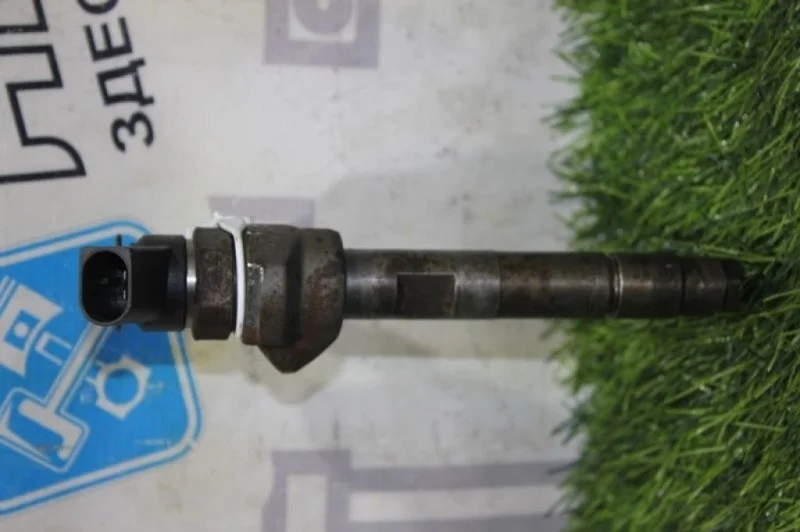 Форсунка дизельная коммон рэйл Bmw 1-Series 13537798446 E81 E82 E87 E88 F20 F21 F22 F34 E90 E91 F31 F36 E84 N47D20A