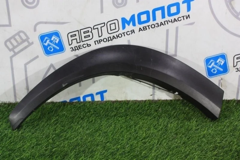 Накладка заднего крыла правого Lexus NX200 7560578010 AYZ10 AYZ15 AGZ10 AGZ15