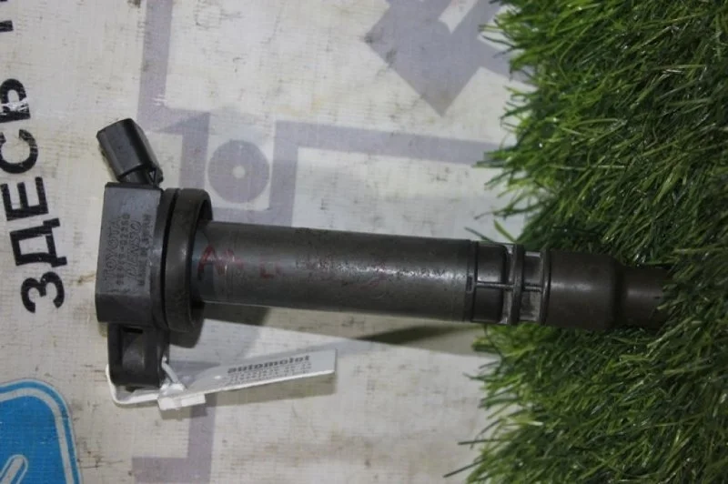 Катушка зажигания Toyota Crown 9091902250 URJ201 GRX121 GRX125 GWS204 3GR