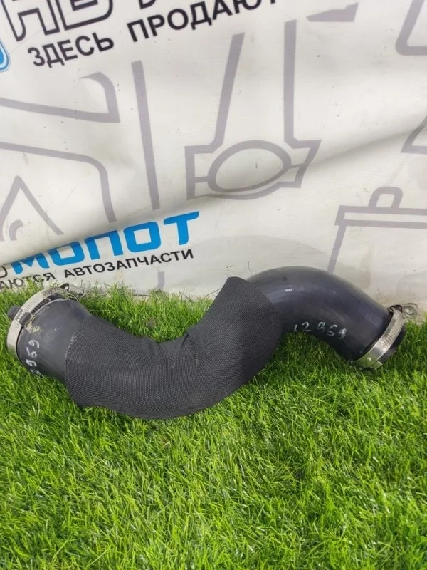 Патрубок интеркулера Audi A4 2012 8K0145737J B8 CDNC