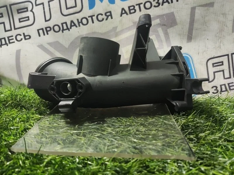 Патрубок воздушного фильтра Audi Volkswagen 03C145861D BLG BMY