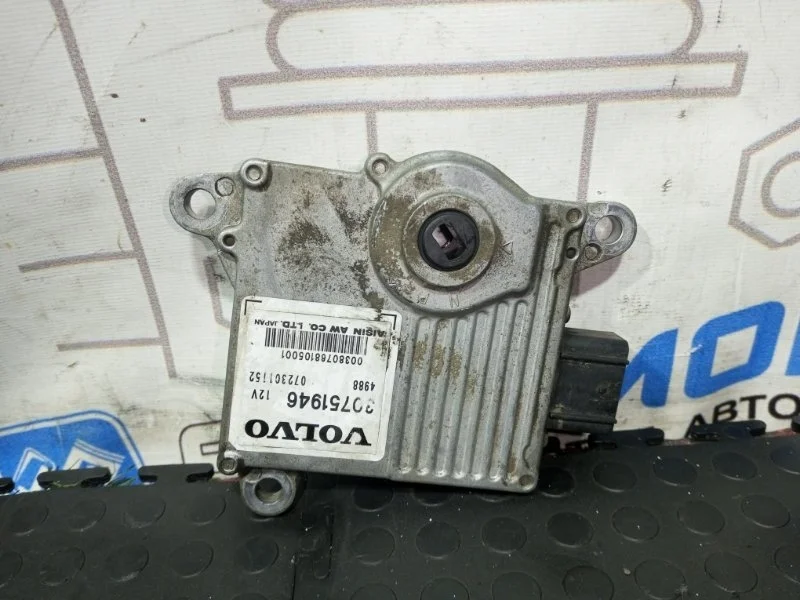 Блок управления АКПП Volvo V70 S80 Xc70 Xc90 30751946 B6324S