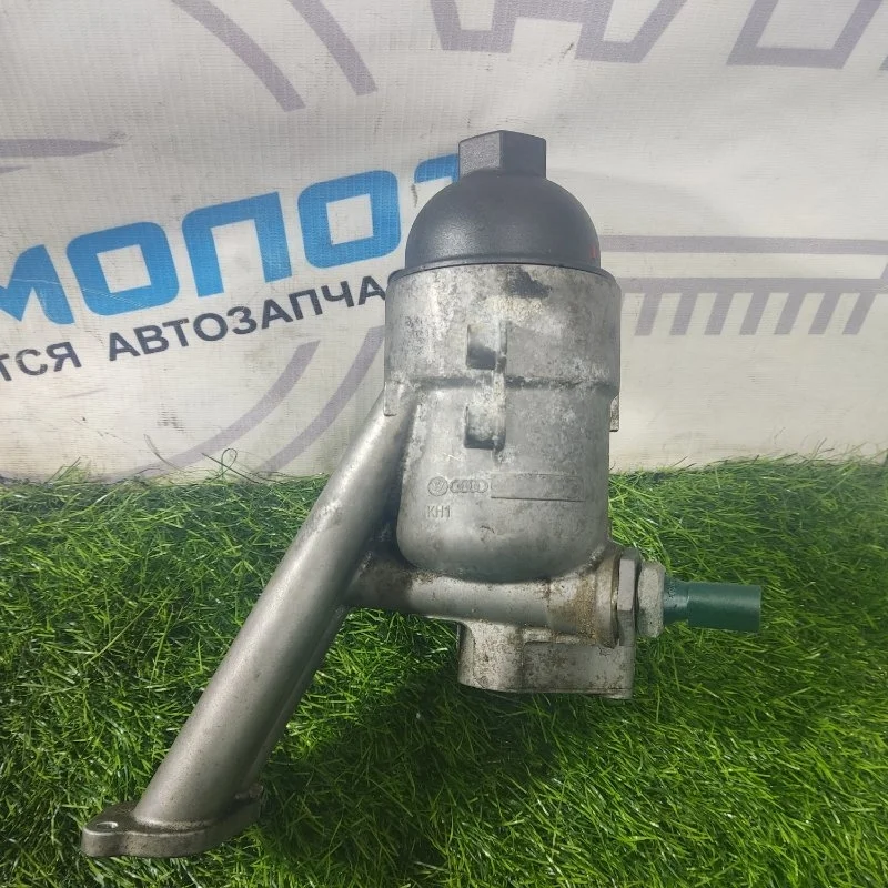 Корпус масляного фильтра Volkswagen Touareg 079115401AA CDR CDRA