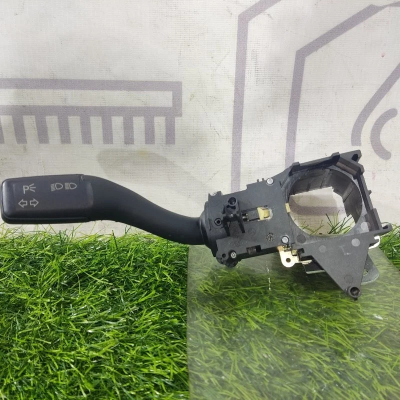 Подрулевой переключатель света Audi Q7 2007 4E0953513E 4LB BHK