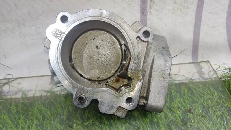 Кронштейн ТНВД Audi A6 Avant 06Е103535А 4G2 4G5 C7 CHV CHVA