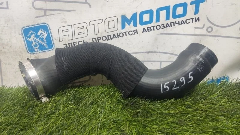 Патрубок интеркулера Audi A4 8K0145737J B8 CDNC