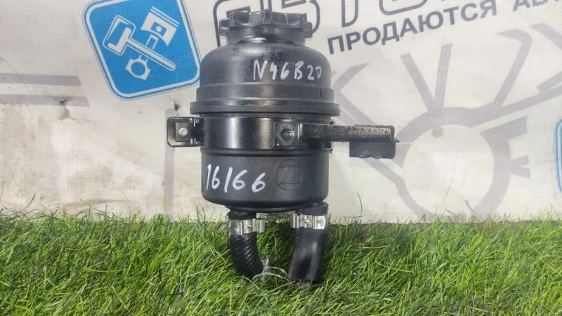 Бачок гидроусилителя руля Bmw 1-Series 32411097164 E87 N46B20BY