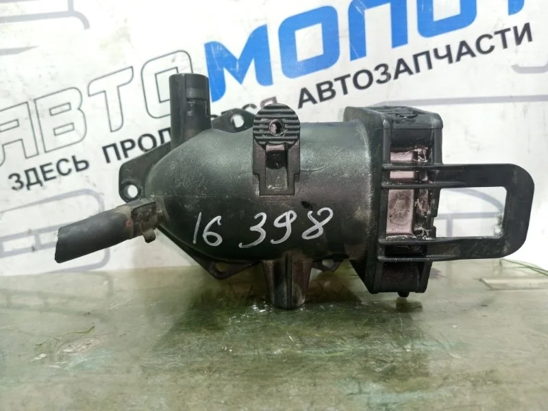 Патрубок впускного коллектора Audi Volkswagen A1 Q3 Golf Eos Jetta Touran Scirocco Tiguan Sharan Polo 03C129721B BLG CAV CAVD