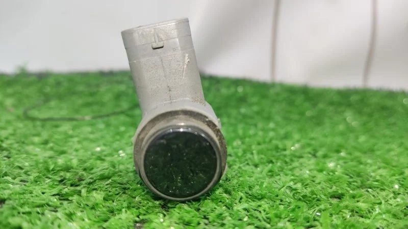 Датчик парковки Volvo Xc60 30786643 B6304T4