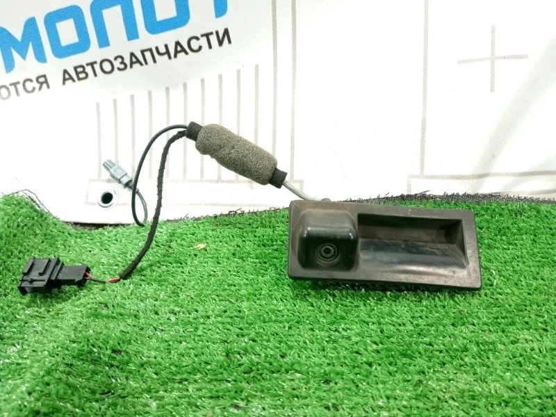 Камера заднего вида Audi A6 5N0827566 C7 CHV