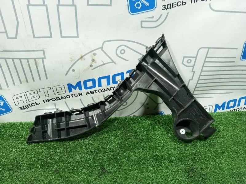Крепление бампера Volvo XC60 30764698 B6304T4, заднее правое