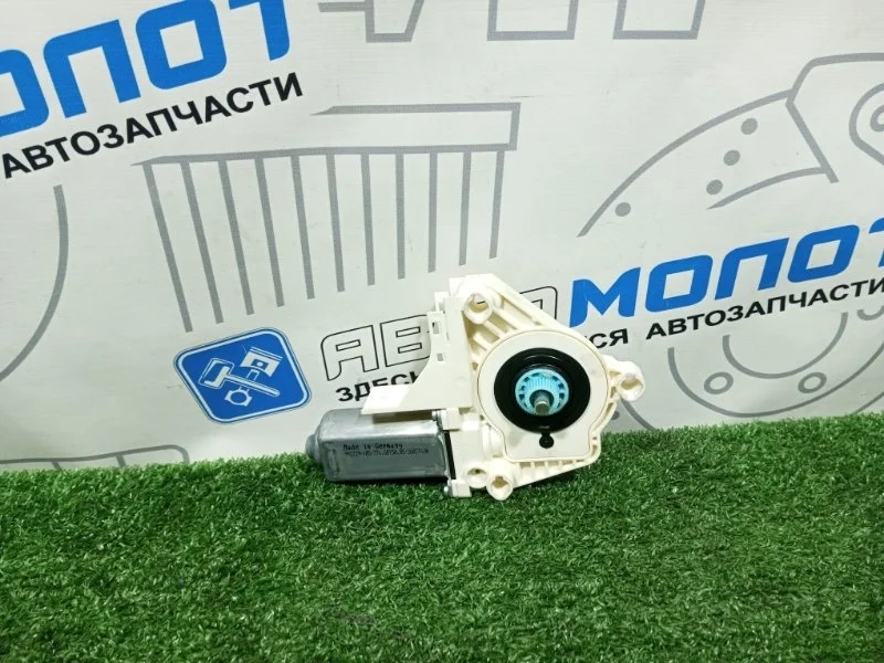 Моторчик стеклоподъемника Volkswagen Passat 1K0959701Q B6 BVY