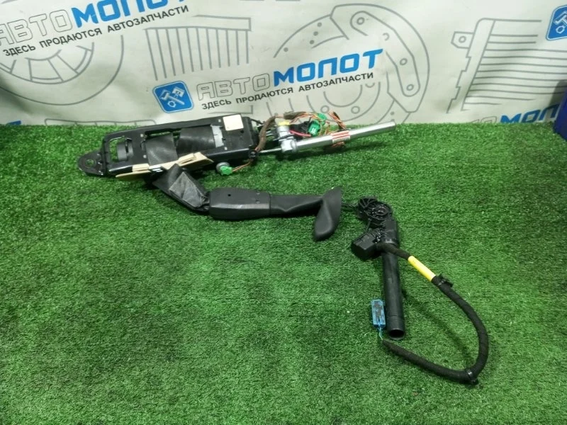 Ремень безопасности Volvo Xc60 39813837 B4204T6, передний правый