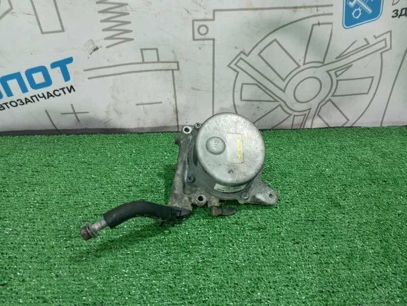 Насос вакуумный Hyundai Ix35 288102F000 TM D4HA