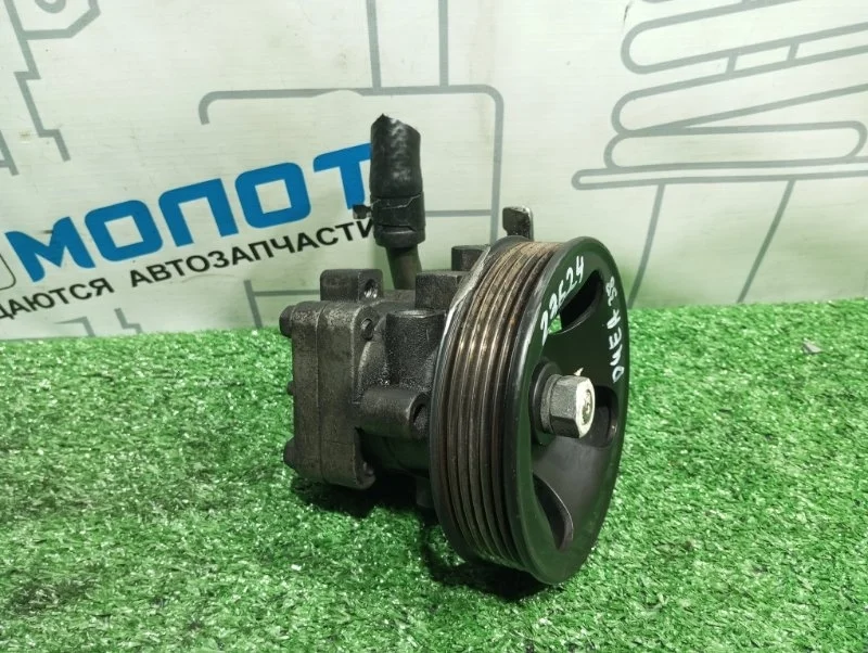 Насос гидроусилителя руля Hyundai Santafe 571002B000 CM D4EB