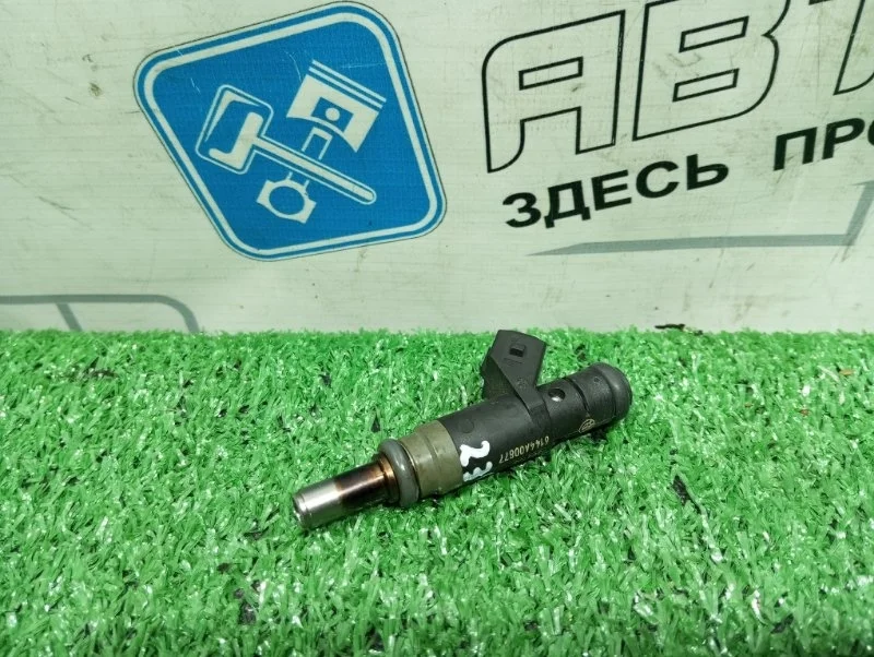 Форсунка топливная Bmw 1-Series 13537506158 E87 N46B20BY