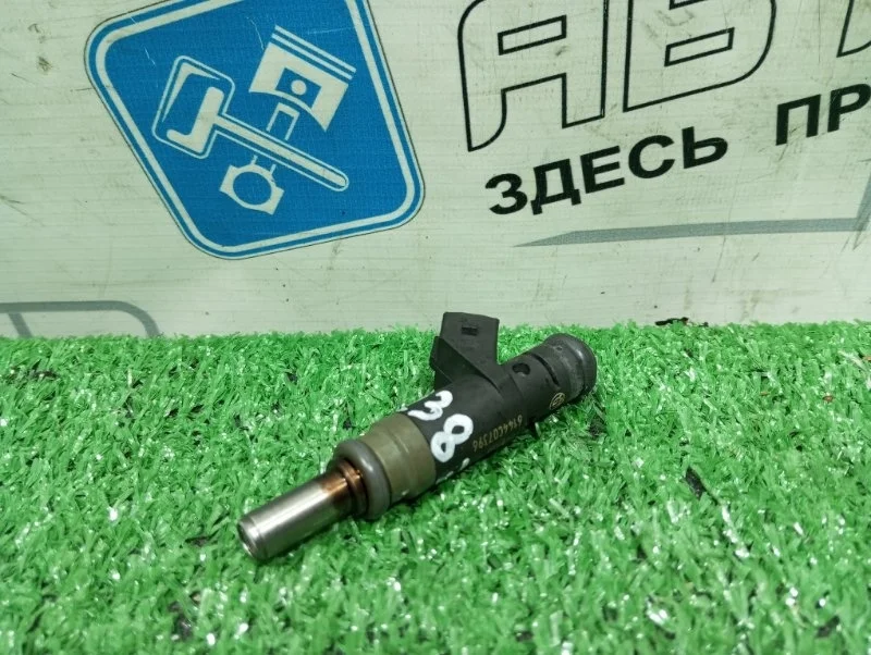 Форсунка топливная Bmw 1-Series 13537506158 E87 N46B20BY