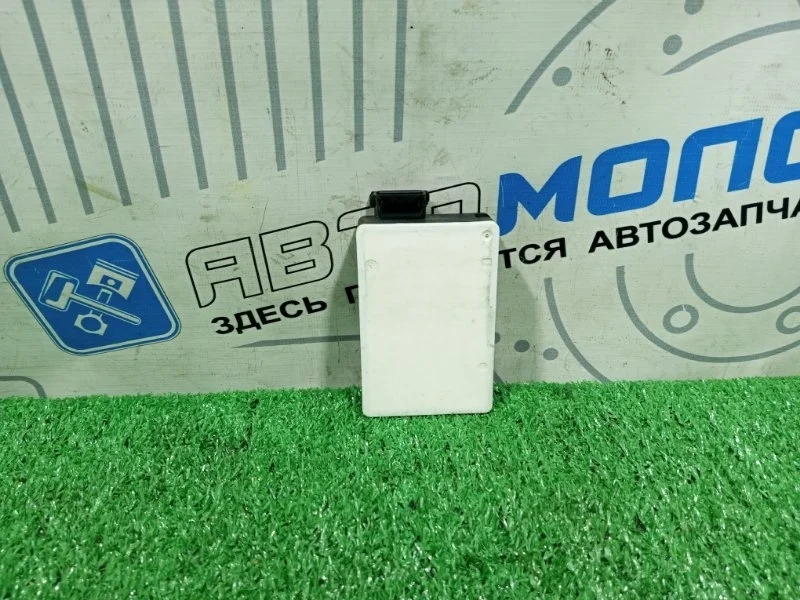 Датчик радарный Mercedes-Benz C-Class A0009055701 W204 271820