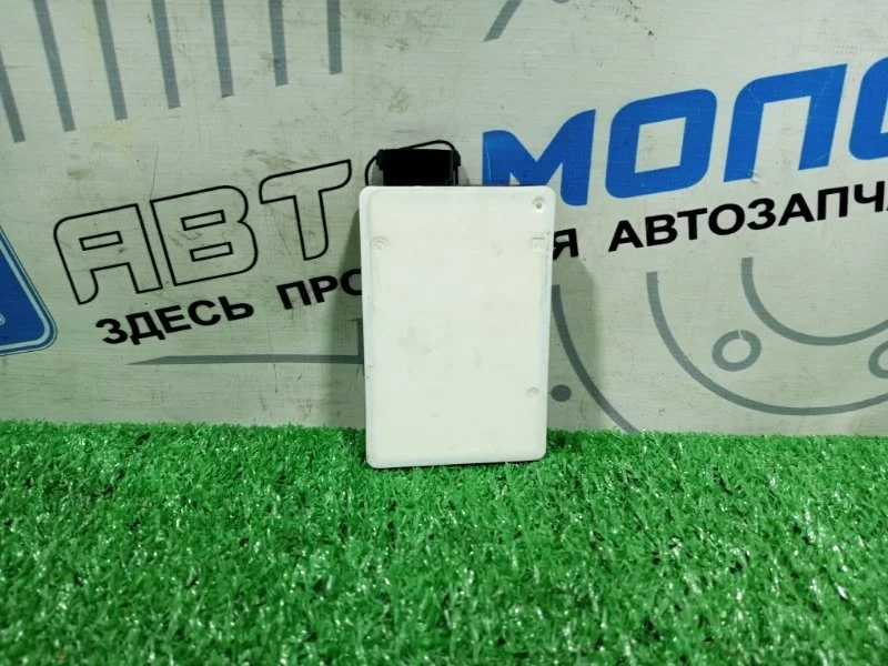 Датчик радарный Mercedes-Benz C-Class A0009055701 W204 271820