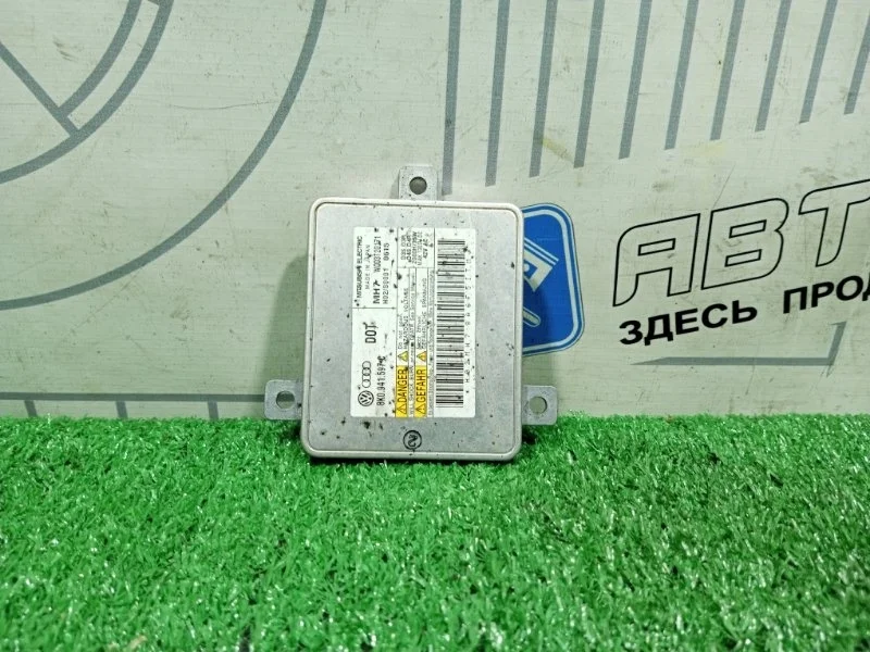Блок розжига ксенона Audi Q5 8K0941597C 8R CDN