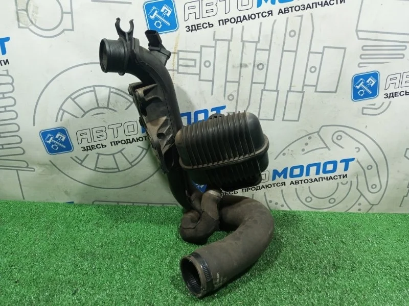 Патрубок впускной системы Audi Q5 8K0129955A 8R CDN